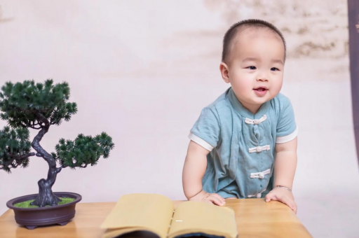 临海孕妇显怀是几个月